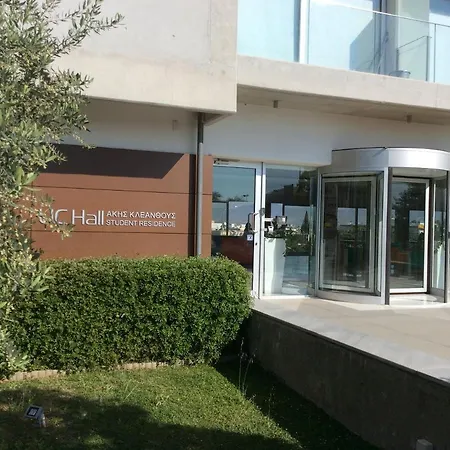 Apart-hotel Uc Hall *
